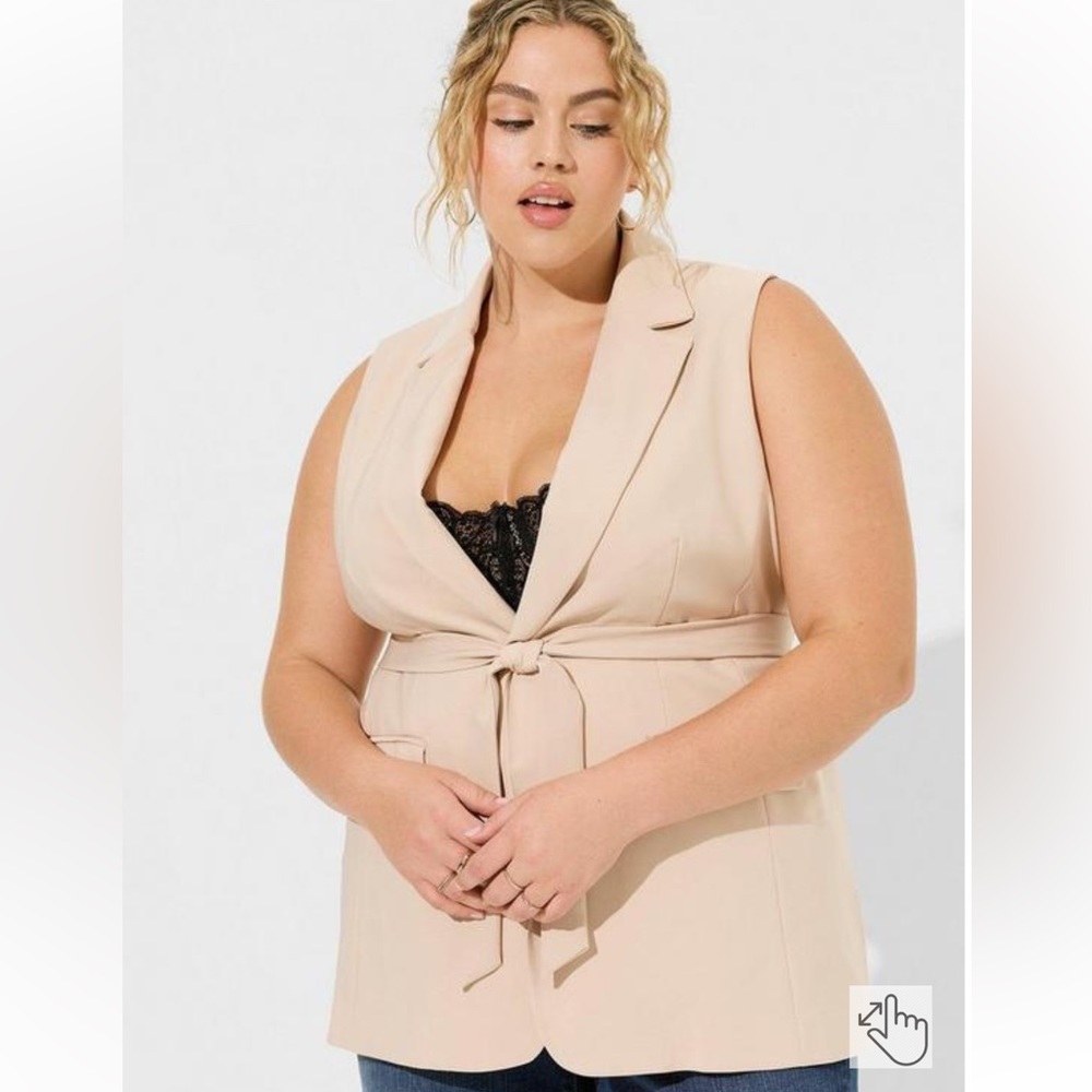🌟SALE🌟Studio Refined Crepe Longline Belted Blazer - Tan Size 1x (14-16)